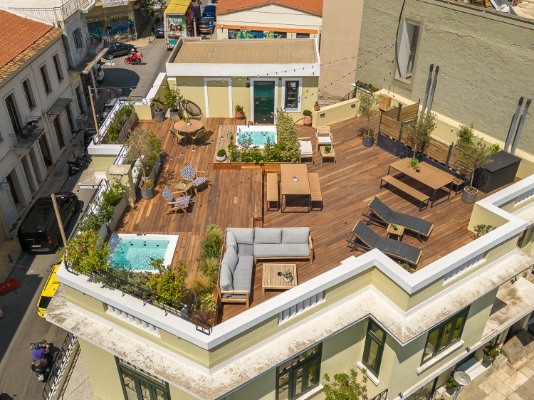 rooftop terasse with hot tub pool and views, moon and stars boutique hotel athens, secretplaces, greece