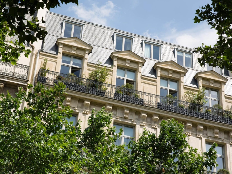 Le Narcisse Blanc Hôtel & Spa luxury hotel Paris