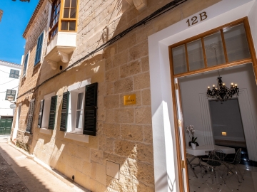 Divina Suites Hotel Boutique - Holiday Apartments in Ciutadella, Menorca