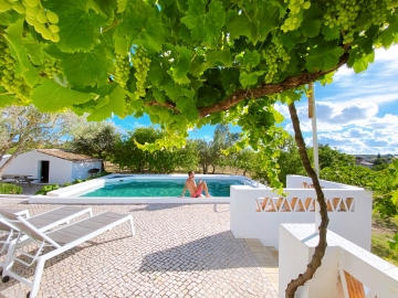 Country House Lagoa - Holiday home villa in Lagoa, Algarve