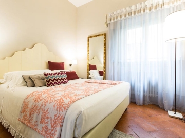 Canto degli Scali - Bed and Breakfast & self-catering in Florence, Tuscany