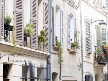 La Demoiselle - Bed and Breakfast in Avignon, French Riviera & Provence