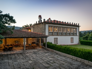 Quinta de Luou - Hotel & Self-Catering in Santa Cruz do Lima, North of Portugal