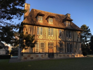 Les Manoirs des Portes de Deauville - Aparthotel in Canapville, Normandy